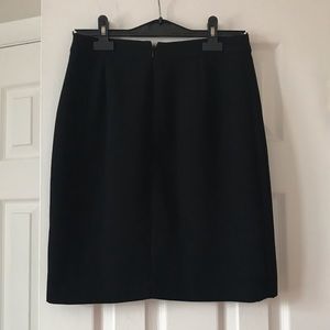 Banana Republic black straight split skirt